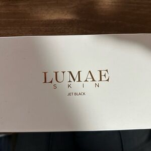 Lumae Skin Starla Microdermabrasion Wand. Jet Black.